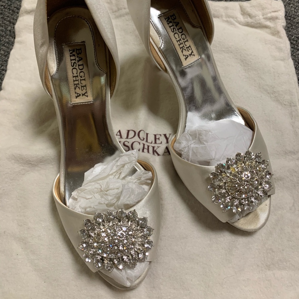 Badgley Mischka D’Orsay Wedding Shoes